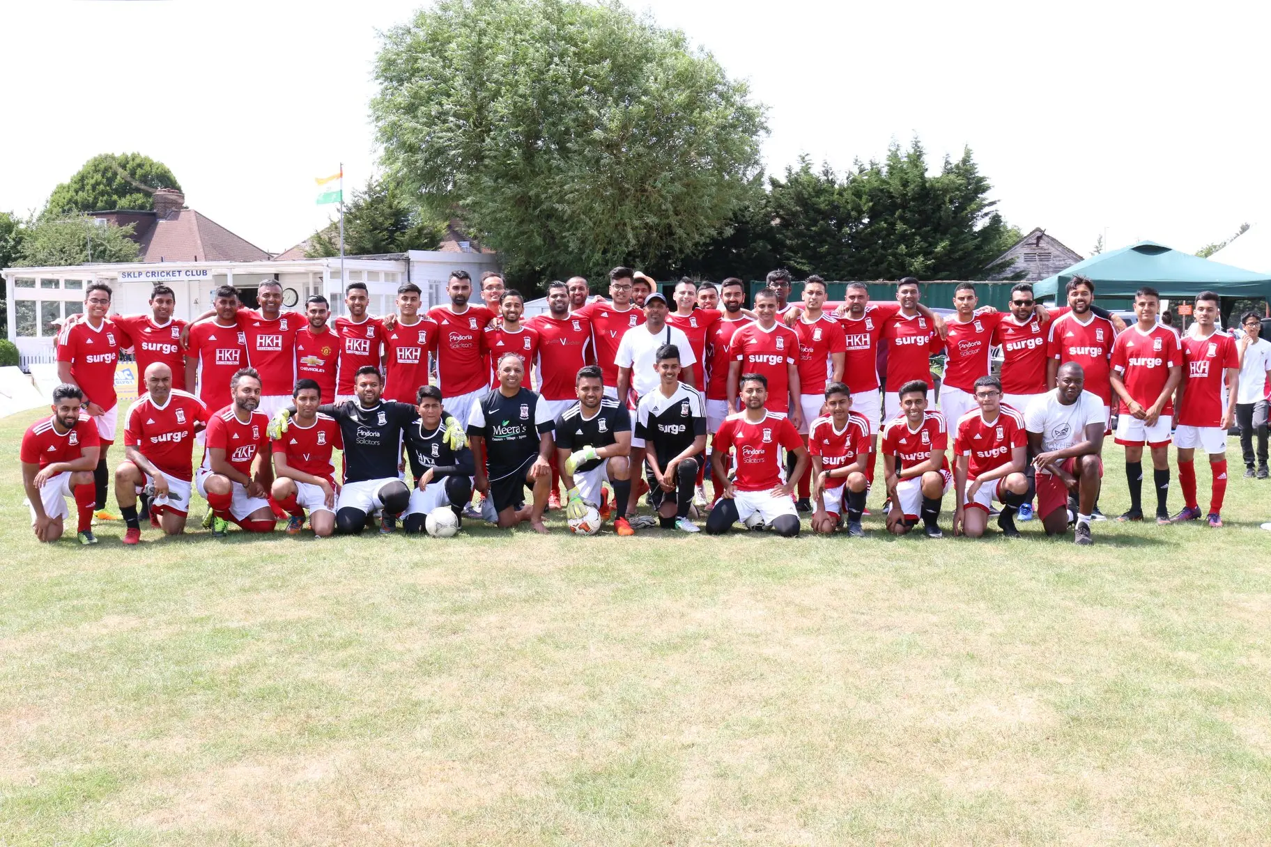 36553170_1056982114426963_5057543614192680960_n